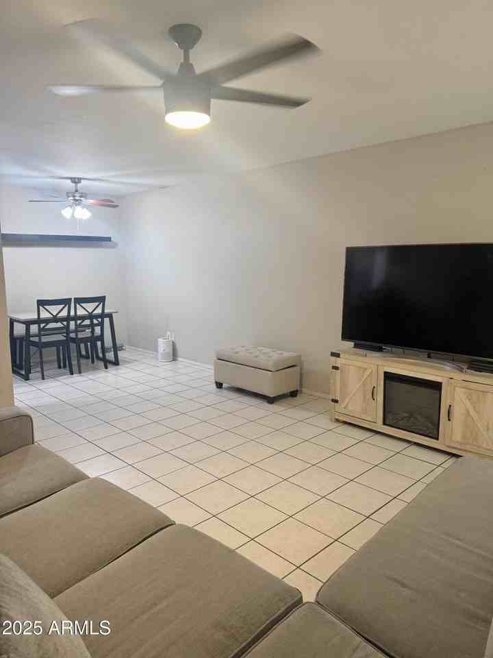 222 W Brown Rd #8 - Photo 6 of 20