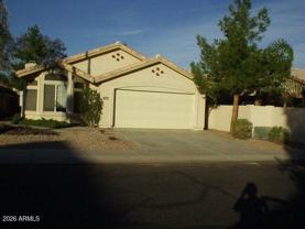 1074 N Saguaro St - Photo 1 of 1
