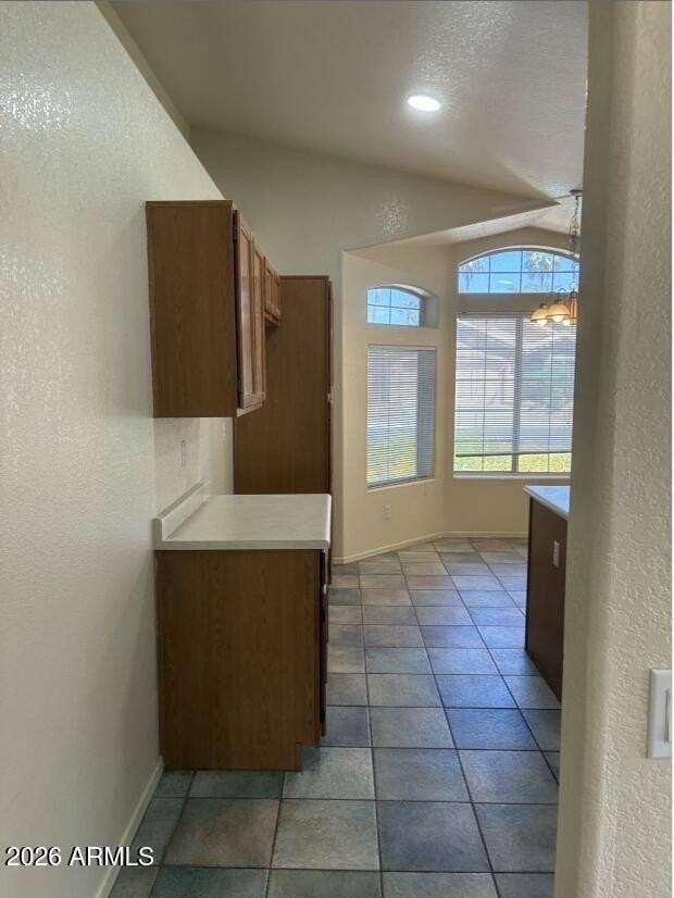 1074 N Saguaro St - Photo 5 of 16
