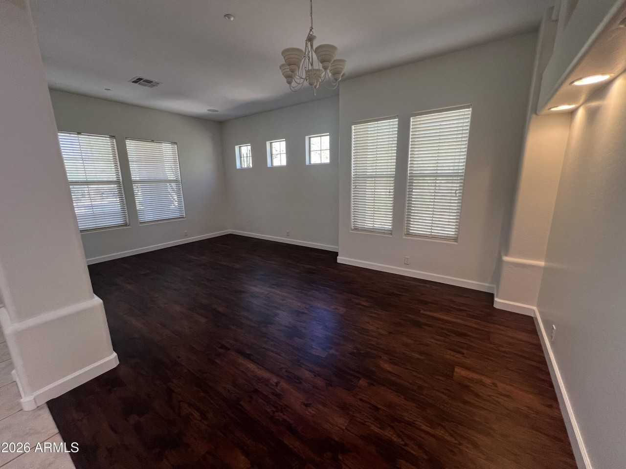 9506 E Mohawk Ln - Photo 5 of 31