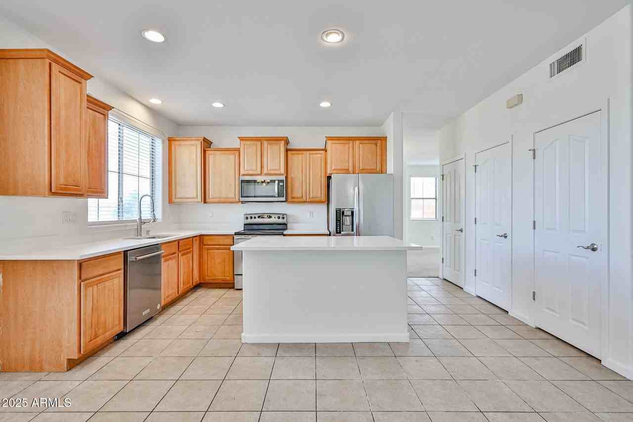2237 N 135th Dr - Photo 3 of 26