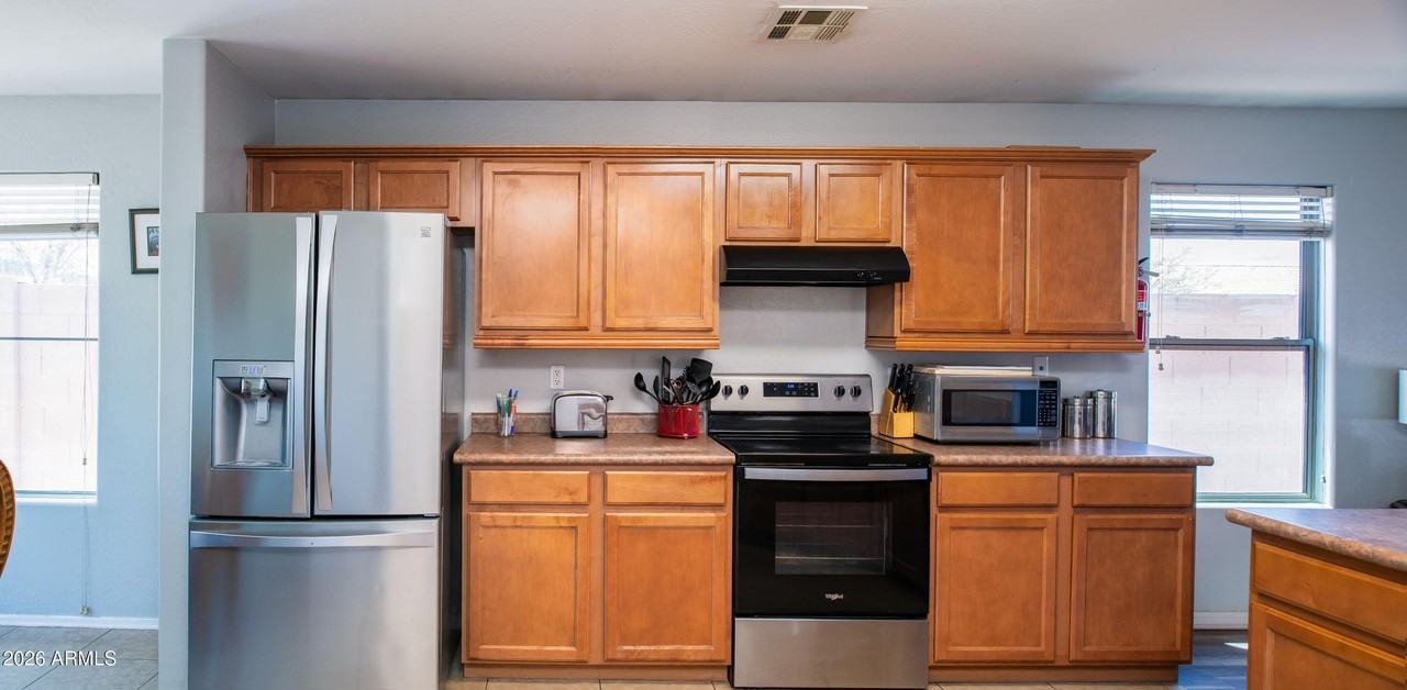 7316 W Cordes Rd - Photo 6 of 22