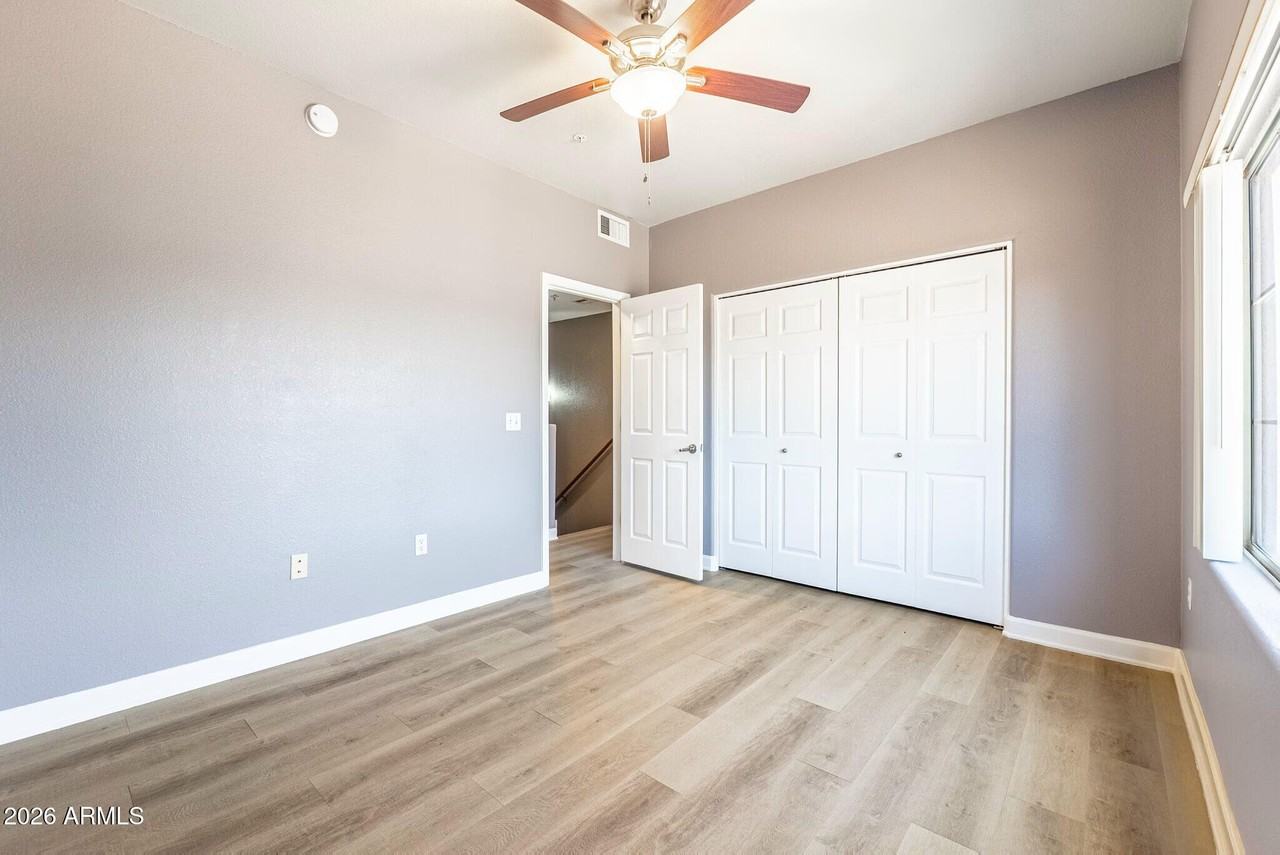 4455 E Paradise Village Pkwy S #1081 - Photo 5 of 31