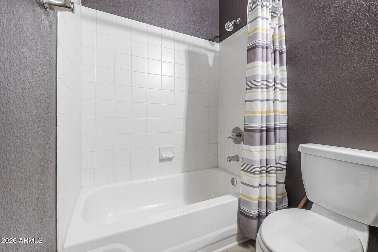 4455 E Paradise Village Pkwy S #1081 - Photo 6 of 31