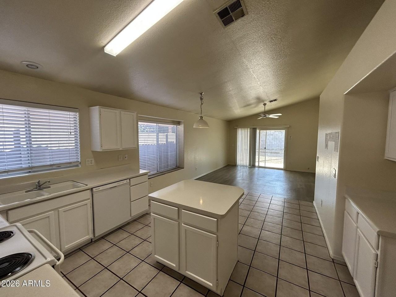 51 N Del Pueblo Pl - Photo 7 of 22
