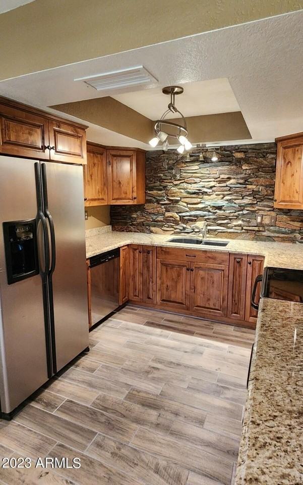 9100 E Winchcomb Dr - Photo 5 of 26