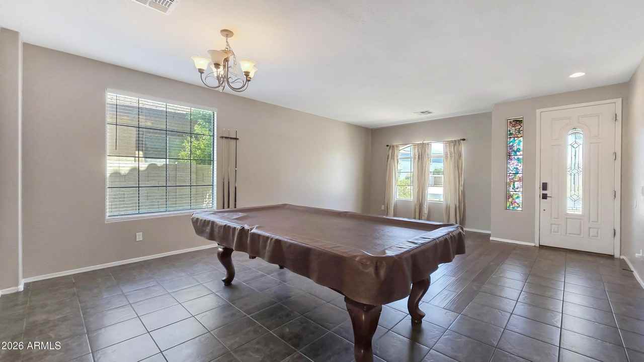 14821 W Roanoke Ave - Photo 5 of 50