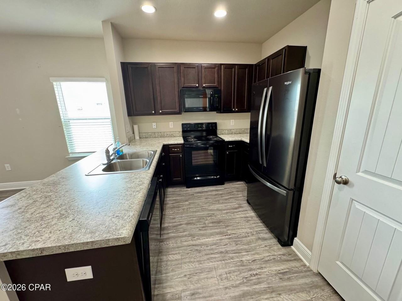 5736 Callaway Cir - Photo 4 of 20