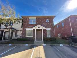 featured image of 223 Forest Dr