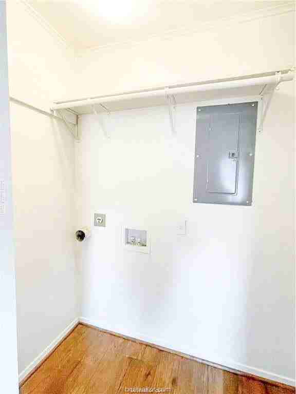 807 E 31st St #10 - Photo 6 of 8