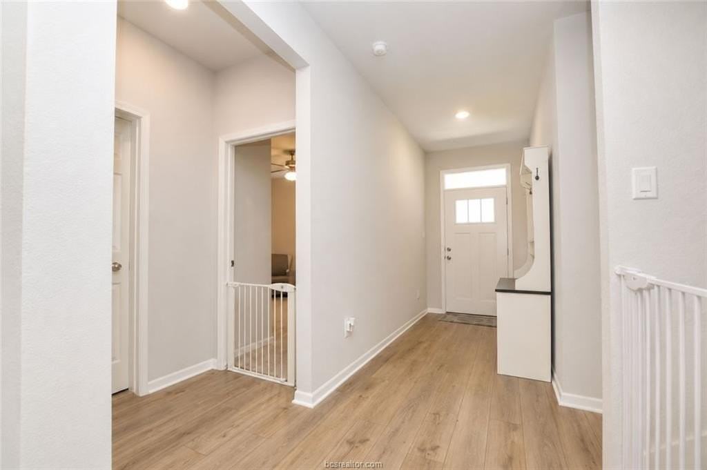 6215 Rockford Dr - Photo 6 of 19