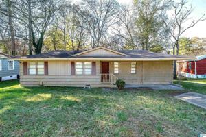 featured image of 832 Alden Ave