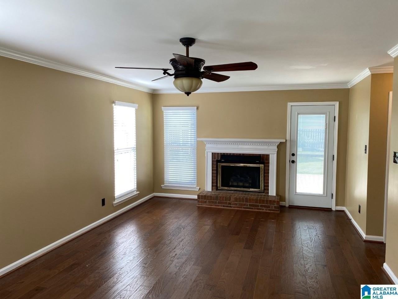 2608 Bridlewood Cir - Photo 5 of 13