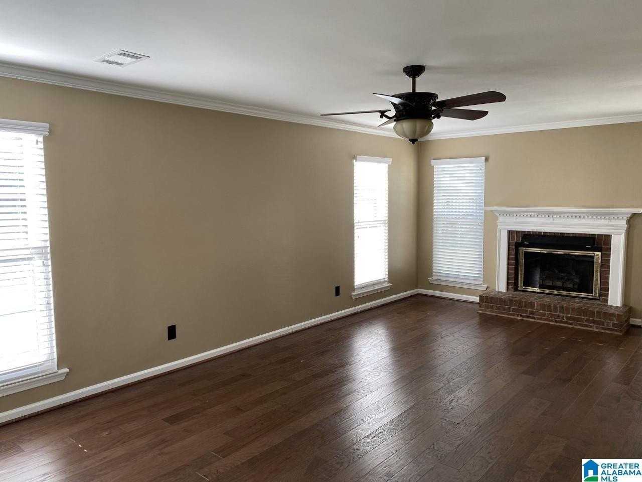 2608 Bridlewood Cir - Photo 6 of 13