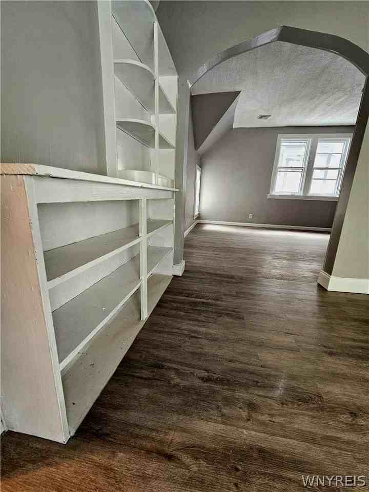 102 17th St - Photo 6 of 10