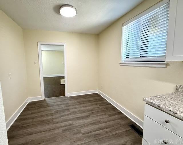 1501 Main St - Photo 6 of 8
