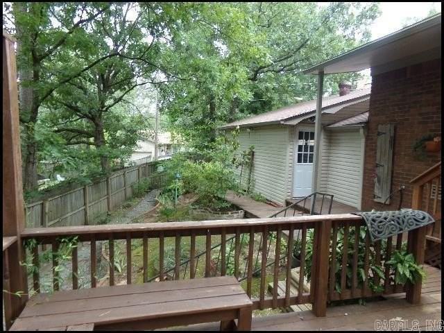 14 Woodlore Cir - Photo 3 of 16