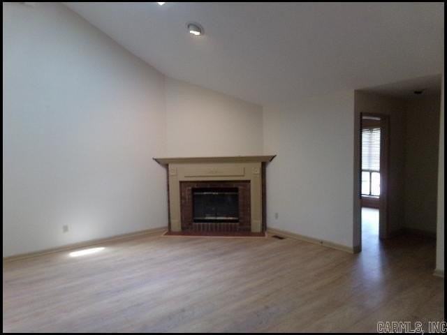 14 Woodlore Cir - Photo 4 of 16