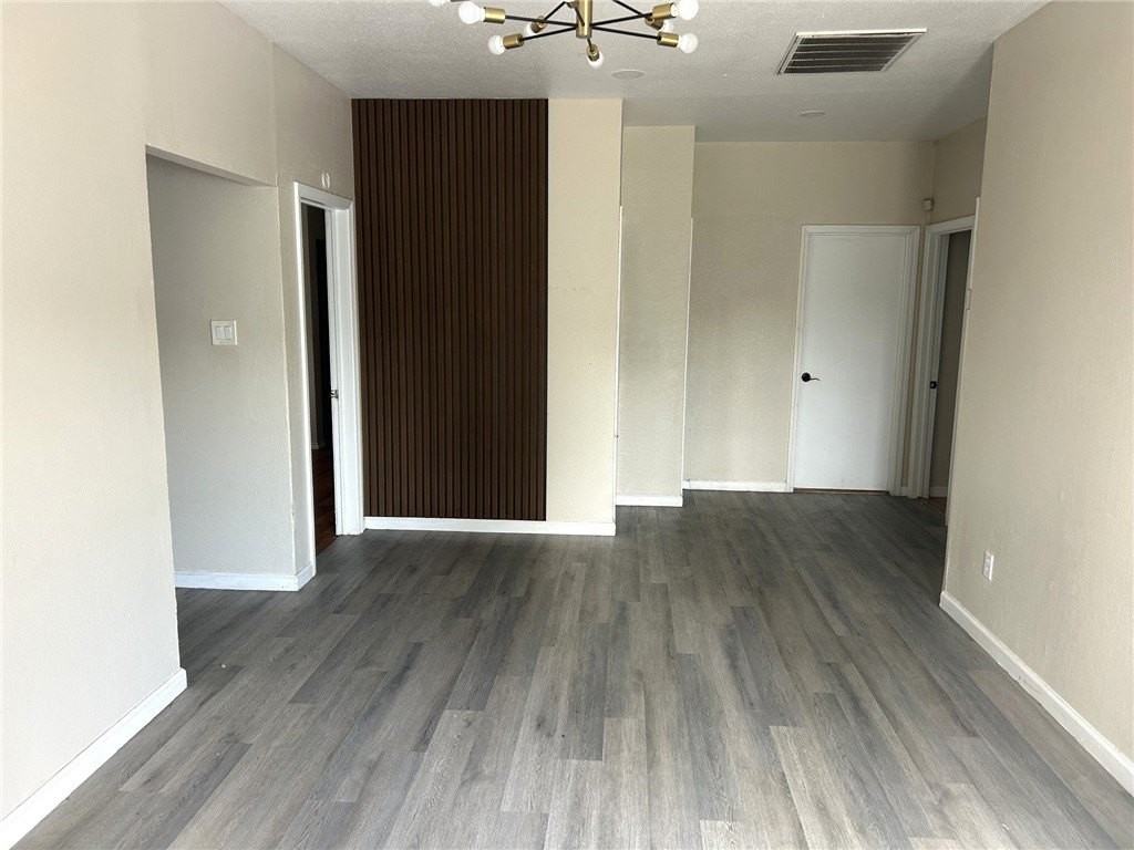 4210 Archdale Dr - Photo 3 of 8
