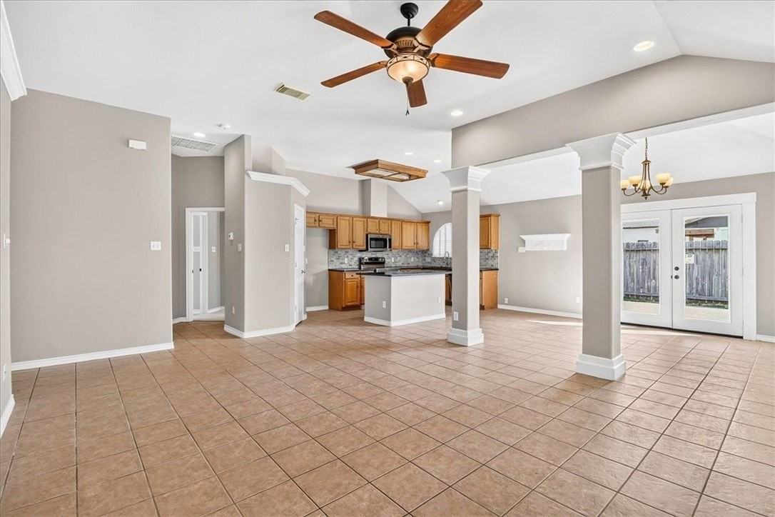 5114 Spring Brook Dr - Photo 6 of 37