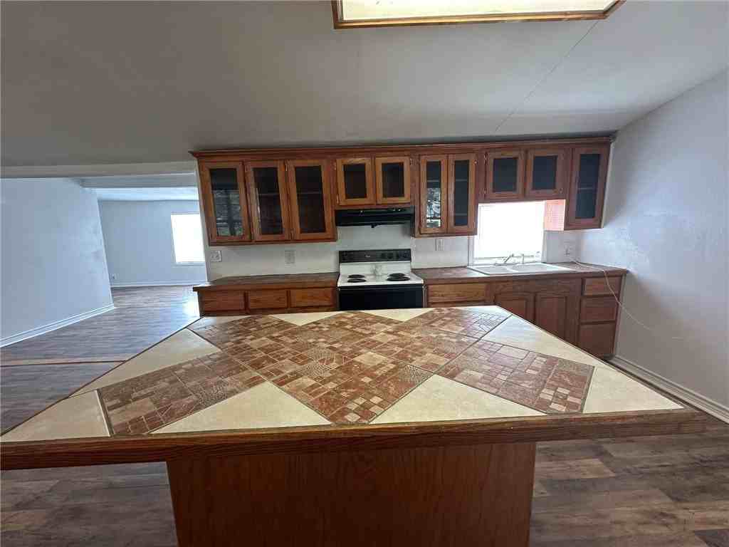 470 Hailey Rd - Photo 5 of 17