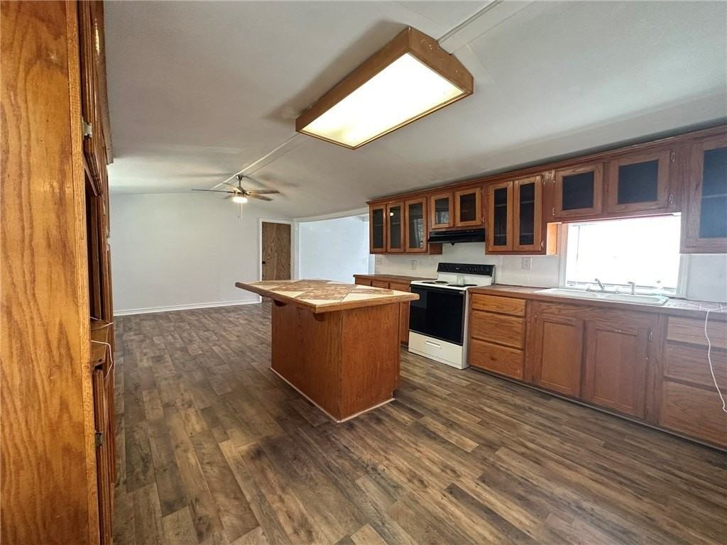 470 Hailey Rd - Photo 6 of 17
