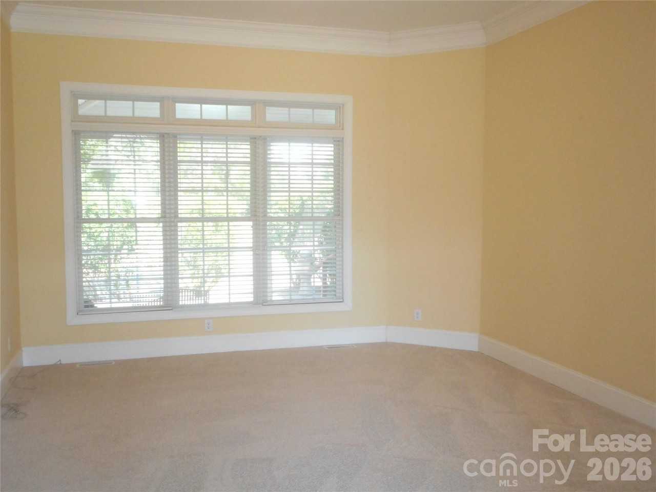 3088 Ancestry Cir - Photo 6 of 34