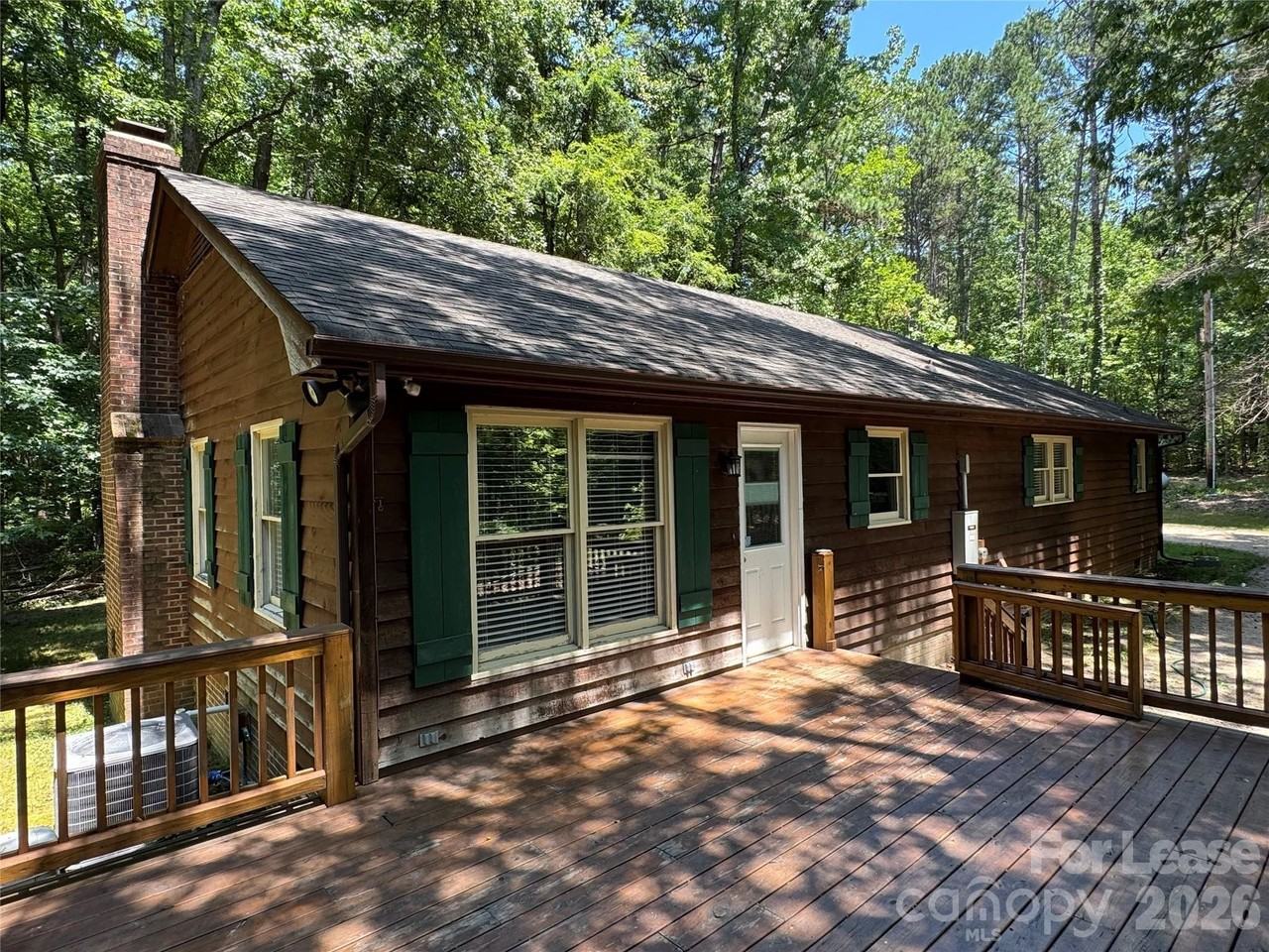 219 Lark Field Dr - Photo 4 of 26