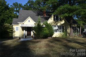 featured image of 800 Arbor St Ne