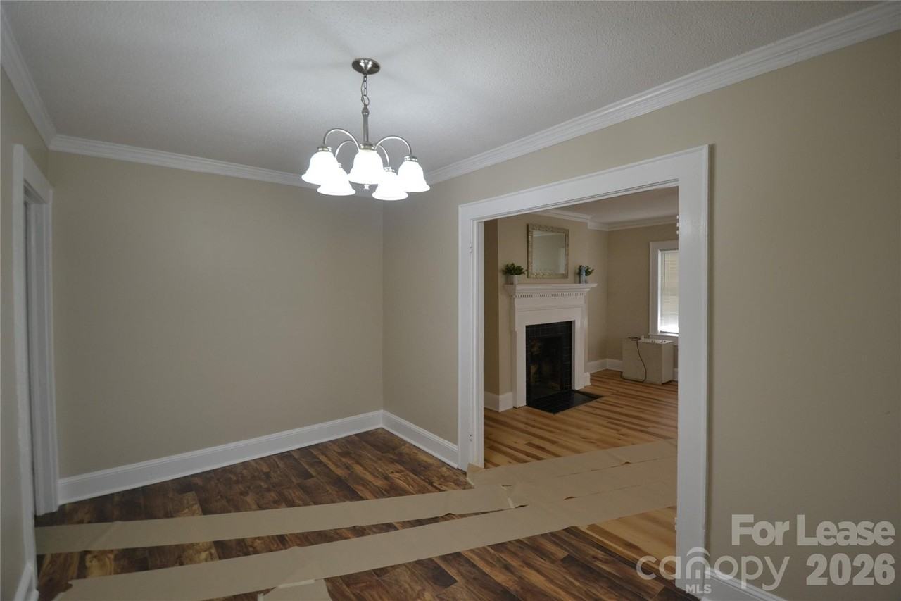 800 Arbor St Ne - Photo 7 of 22