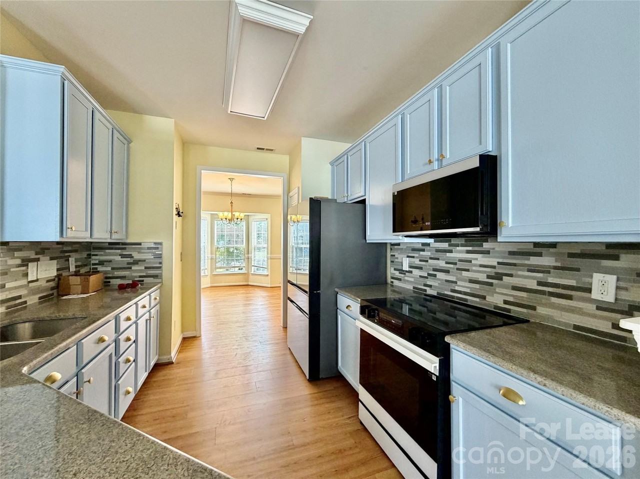 255 Horizon Cir - Photo 7 of 28