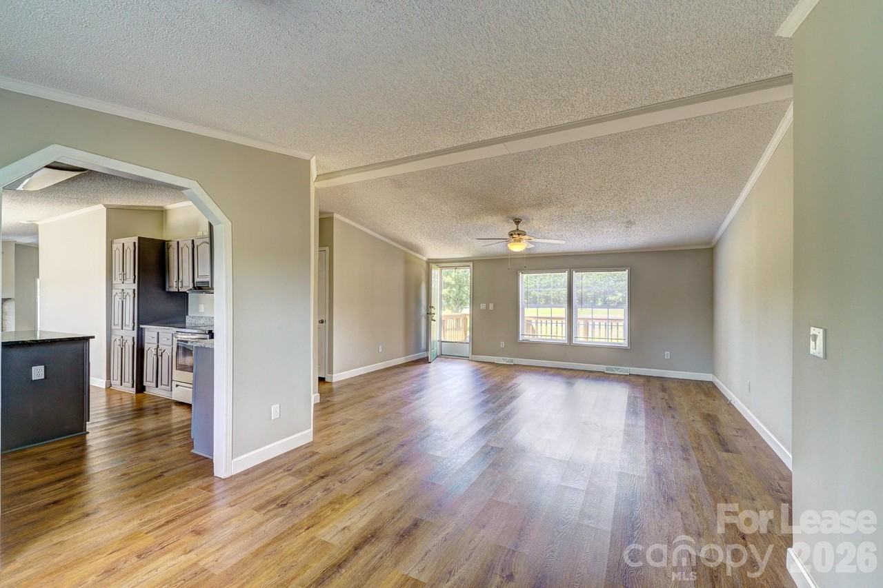 3421 Sorrells Baxter Rd - Photo 4 of 19