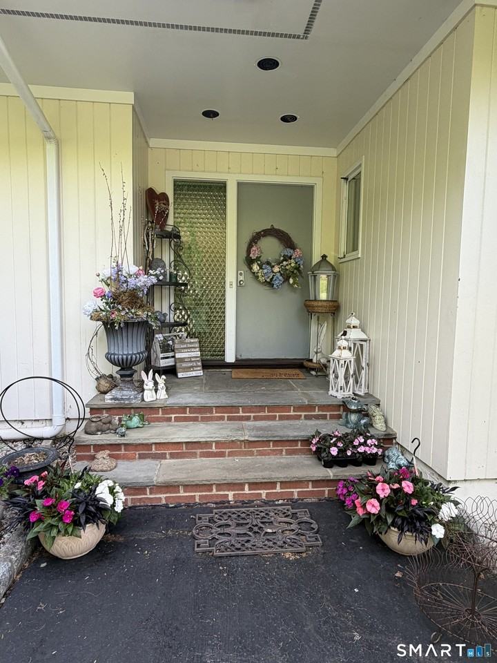 10 Heron Rd - Photo 4 of 27