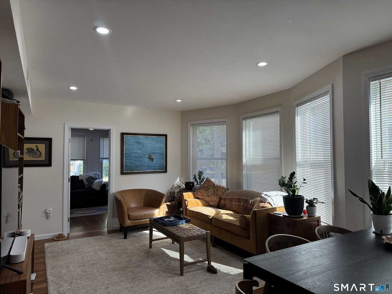 140 Foster St #1 - Photo 7 of 11