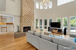 featured image of 2 Stormy Circle Dr
