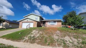 1646 W Paradise Ln - Photo 1 of 1