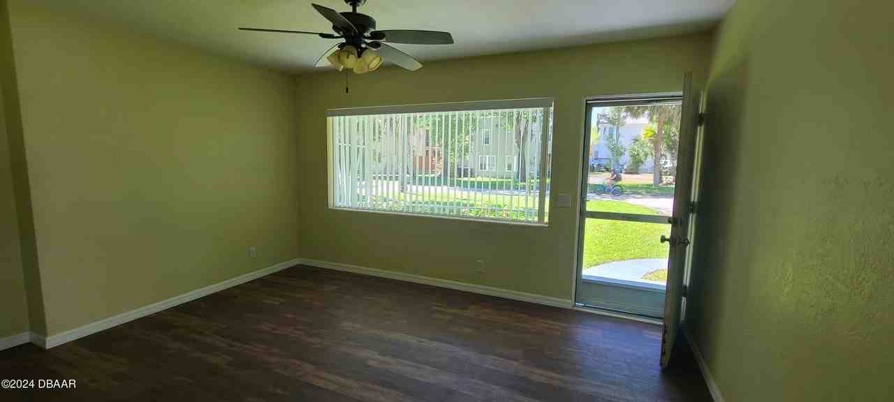 921 S Palmetto Ave - Photo 7 of 31