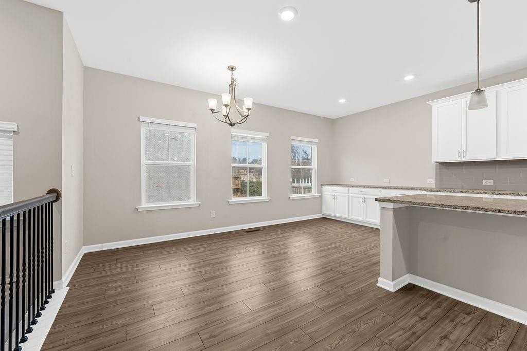 2247 Pink Hawthorn Dr - Photo 7 of 50