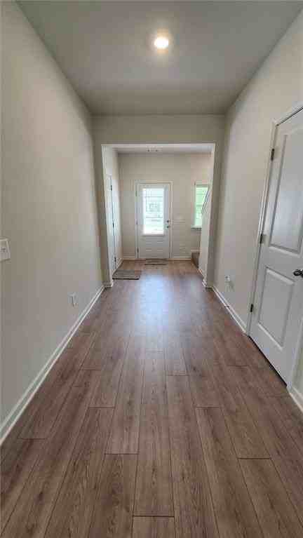 655 Mackenzie Cv - Photo 2 of 16