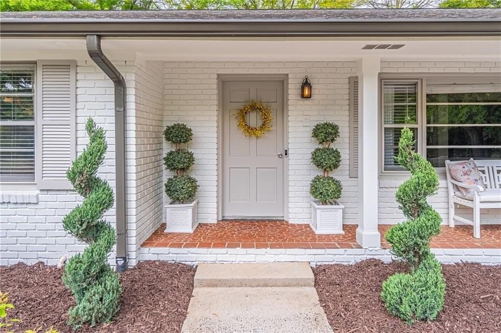 250 Wavetree Dr - Photo 6 of 36