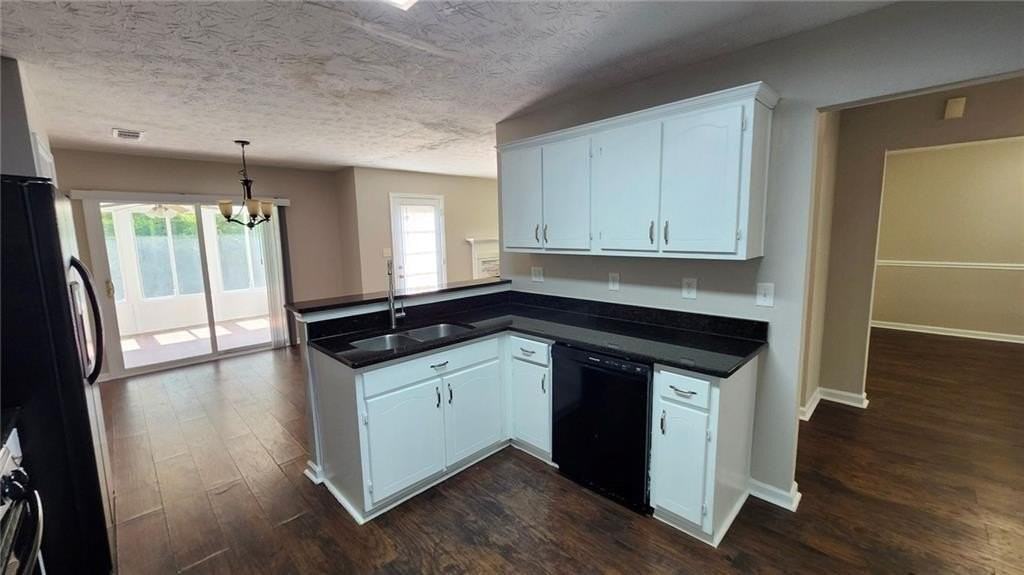 3049 Winding Grove Dr - Photo 3 of 19