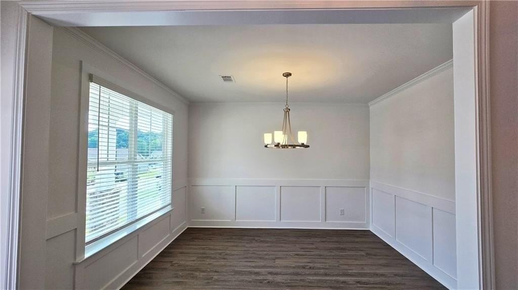 7372 Rocklin Ln - Photo 3 of 33
