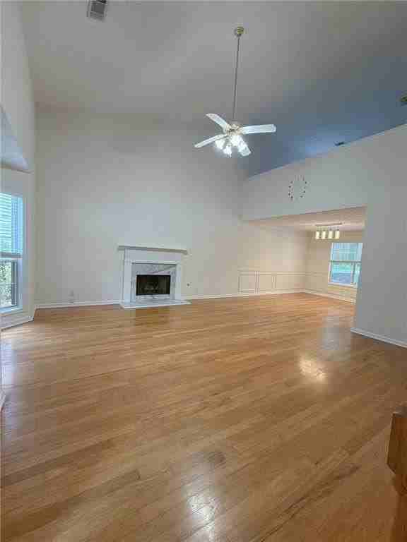 5045 Saddle Bridge Ln - Photo 2 of 20