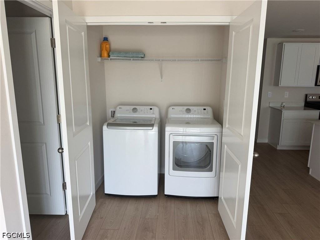1106 Ne 39th Ter - Photo 6 of 14