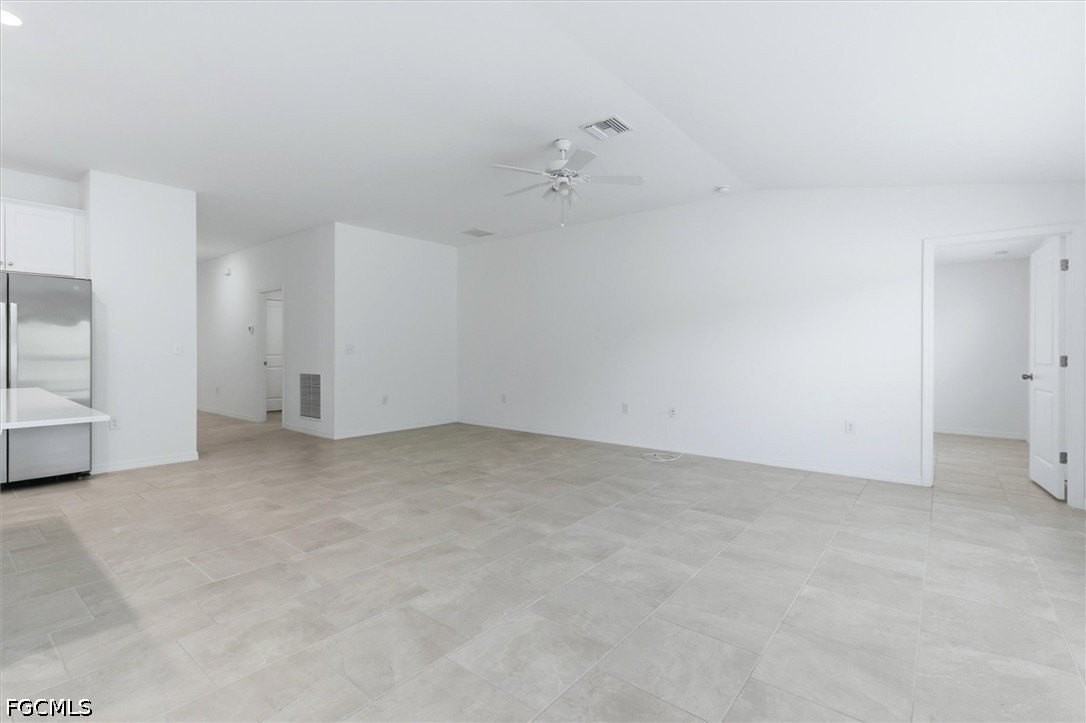 3911 Treasure Oak Way - Photo 3 of 29