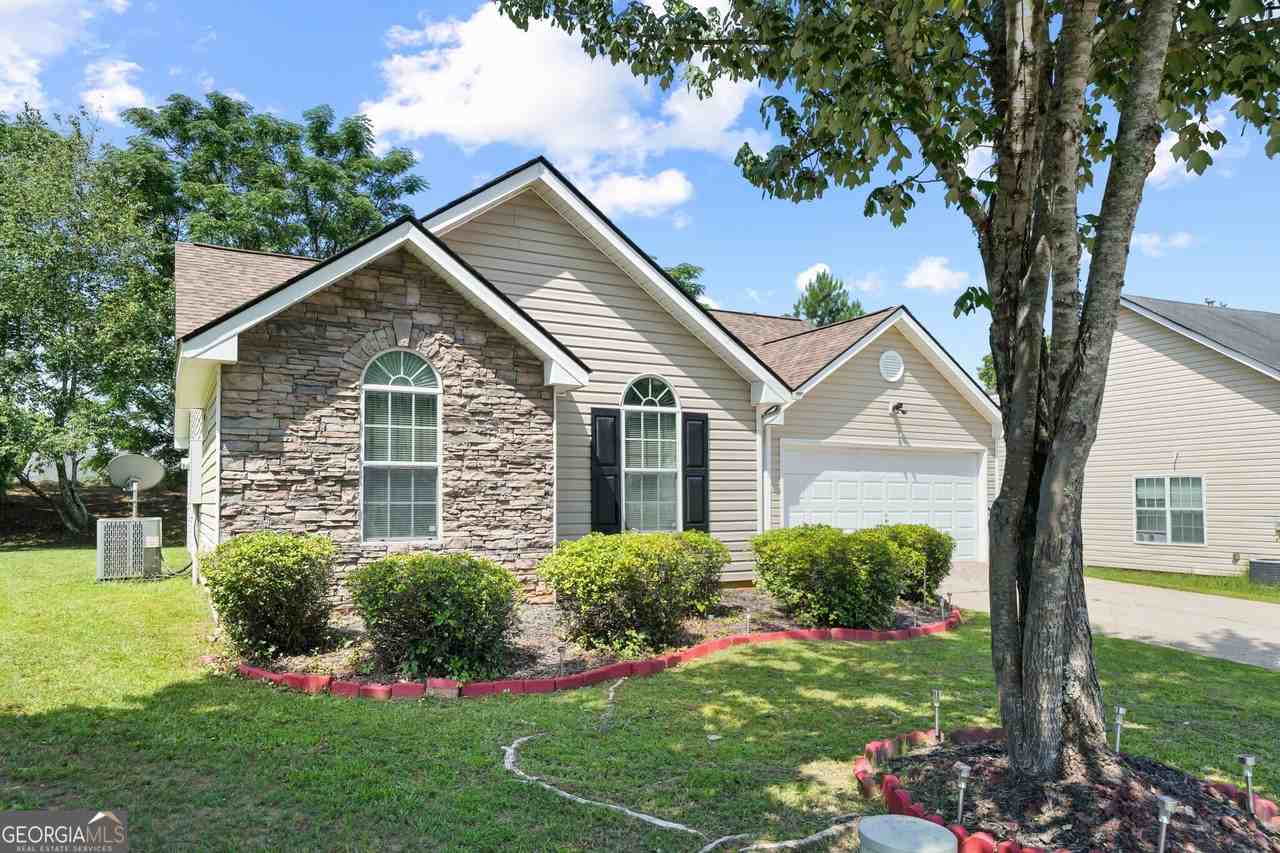30 Zebulon Pl - Photo 3 of 35