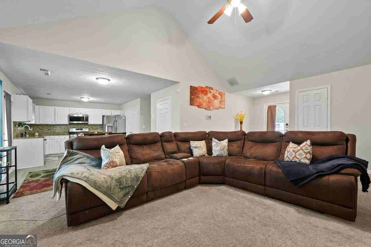 30 Zebulon Pl - Photo 6 of 35