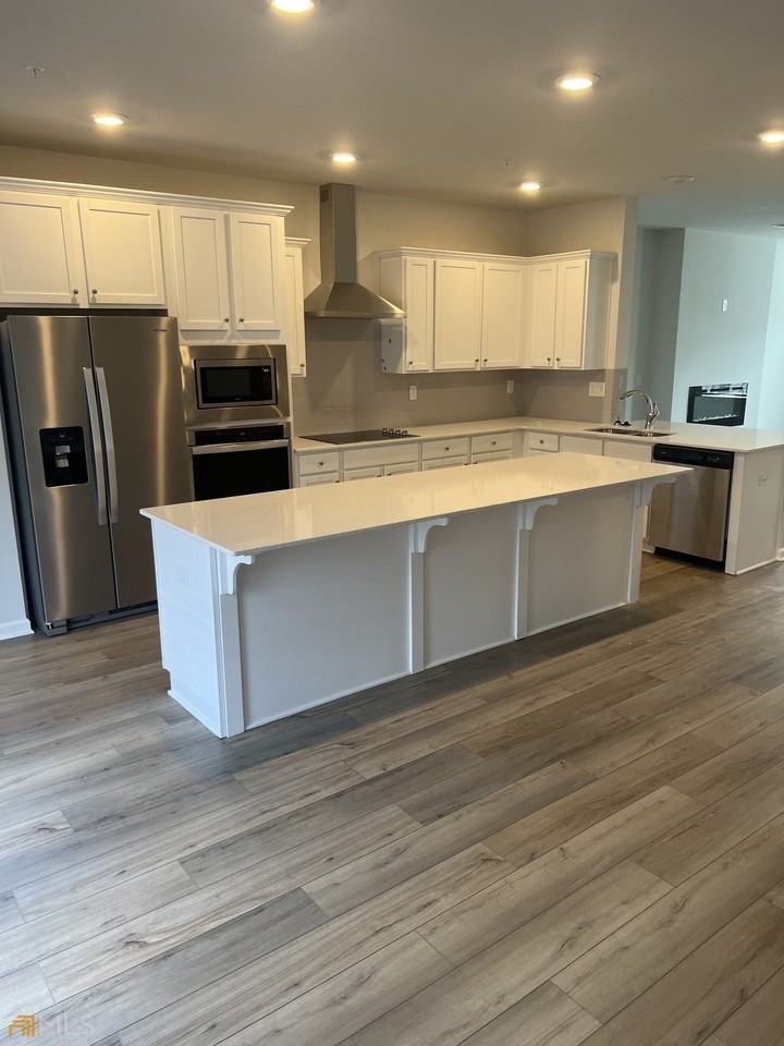 225 Cobalt Dr - Photo 6 of 18