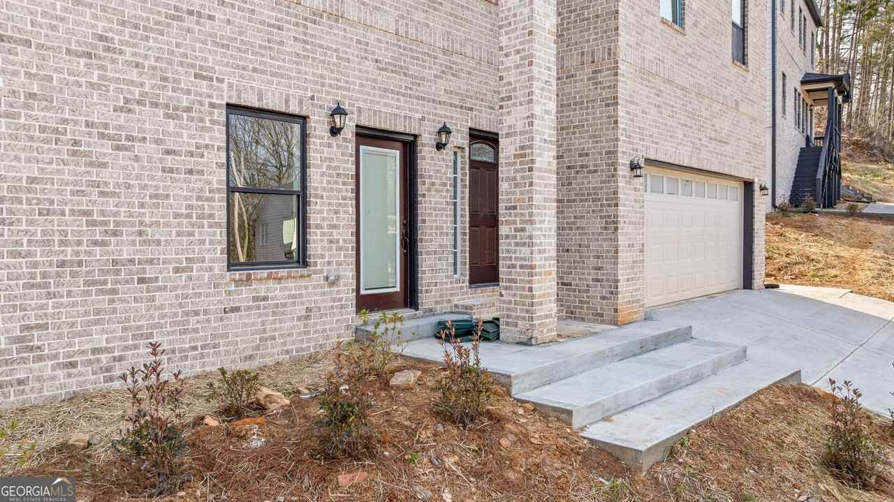 4420 Ross Estates Ct - Photo 4 of 50
