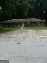 112 Burkshire Ct #B - Photo 1 of 1